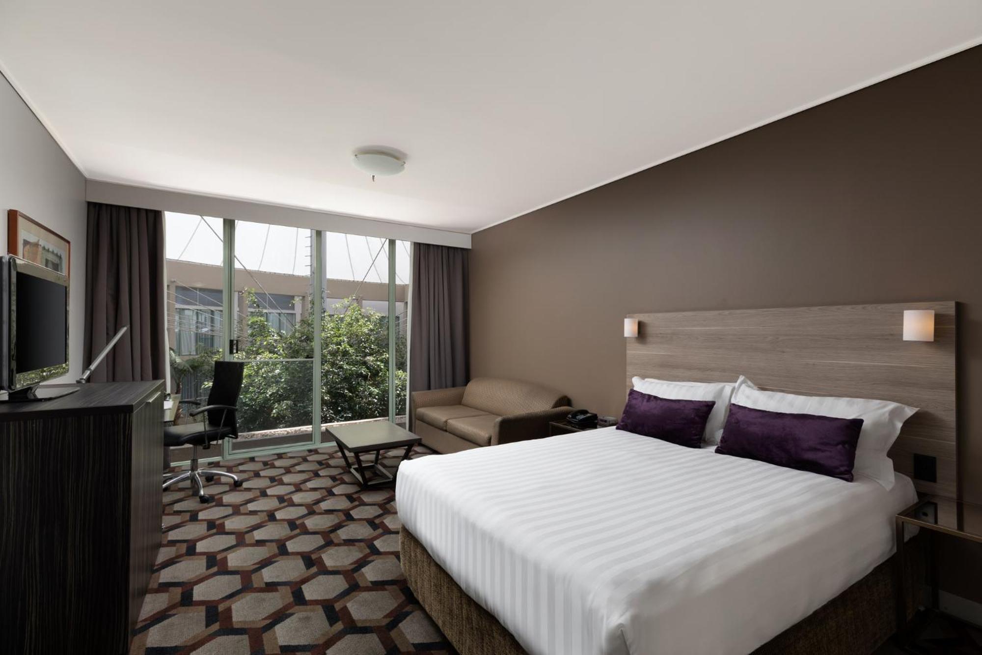 Rydges Canberra Esterno foto